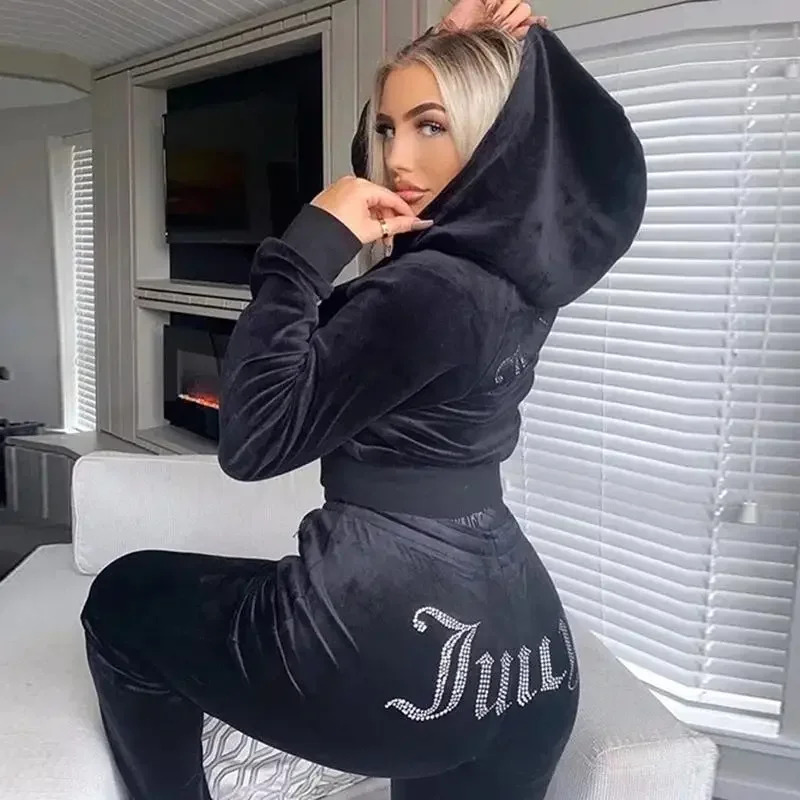 Jacket Winter Clothing - Damski welurowy dres Juicy Couture na