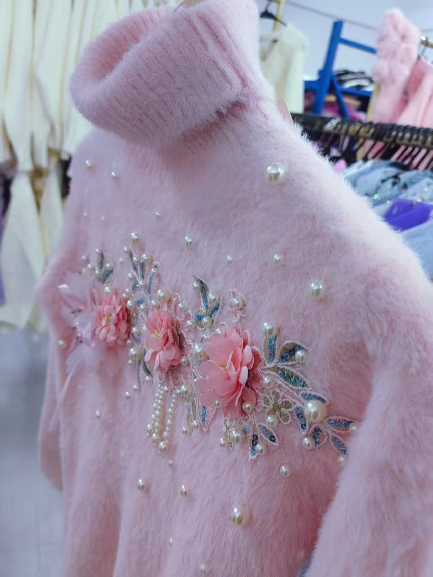 Winter Clothing Photo - Prawdziwe zdjęcie: Dopasowany różowy sweter z