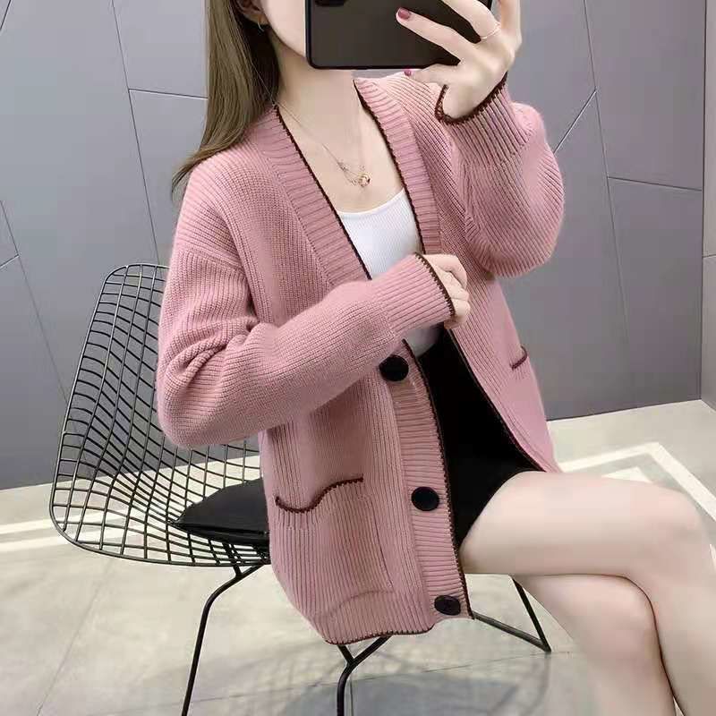 Winter Clothing Trends - Kardigan damski na zimę 2025, ciepły,